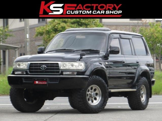 Toyota LAND CRUISER 80 1993 — фото автомобиля
