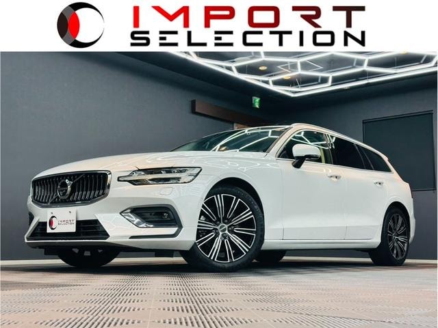 Volvo V60 2018 — фото автомобиля 1