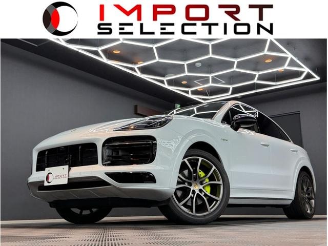 Porsche CAYENNE COUPE 2021 — фото автомобиля