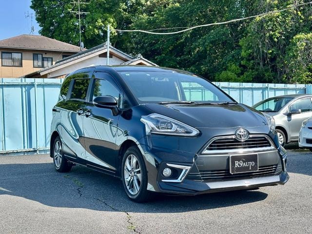 Toyota SIENTA 2016 — фото автомобиля 1