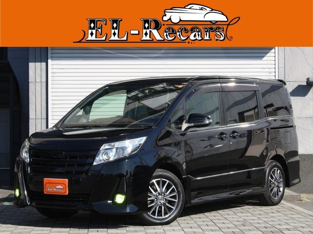 Toyota NOAH 2014 — фото автомобиля 1