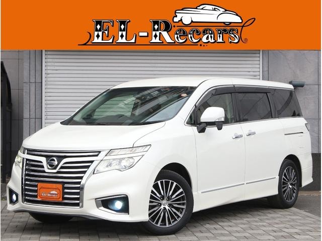 Nissan ELGRAND 2015 — фото автомобиля