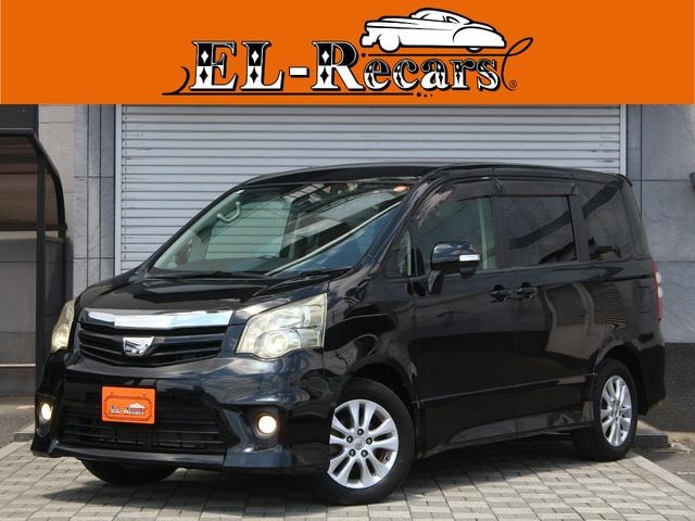 Toyota NOAH 2010 — фото автомобиля