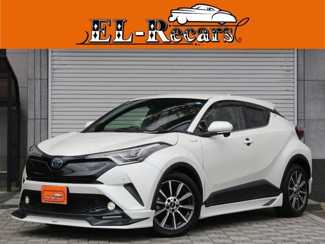Toyota C-HR 2017 — фото автомобиля 1