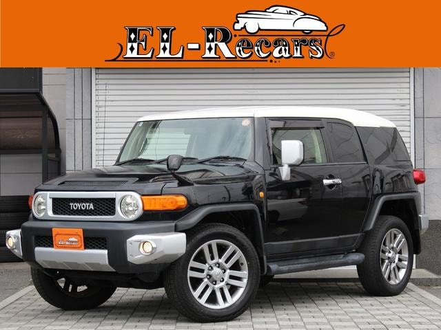 Toyota FJ CRUISER 2012 — фото автомобиля
