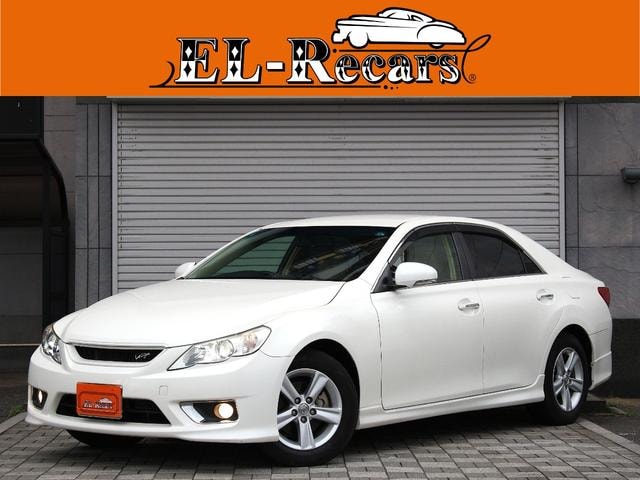 Toyota MARK X 2012 — фото автомобиля