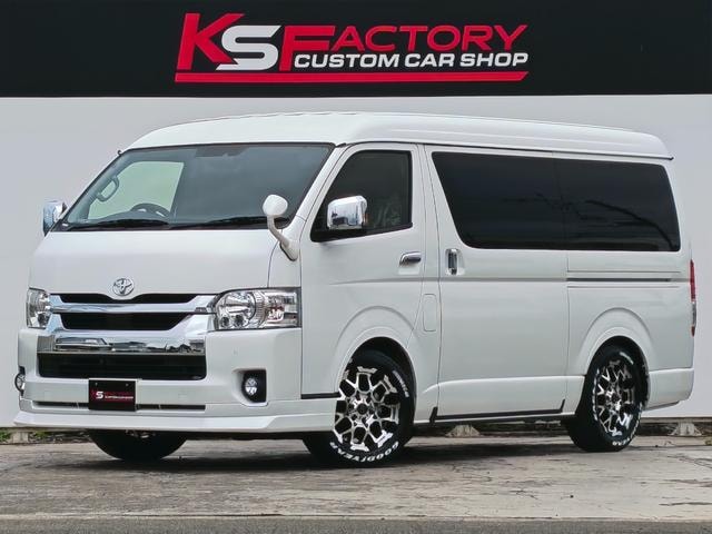 Toyota HIACE WAGON 2022 — фото автомобиля 1