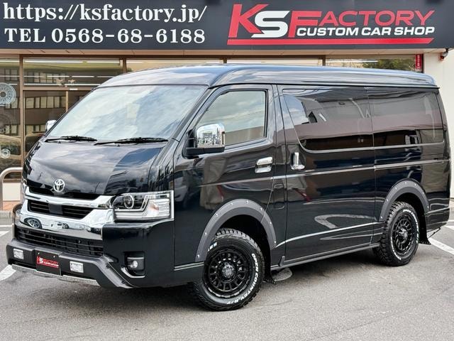 Toyota HIACE WAGON 2026 — фото автомобиля