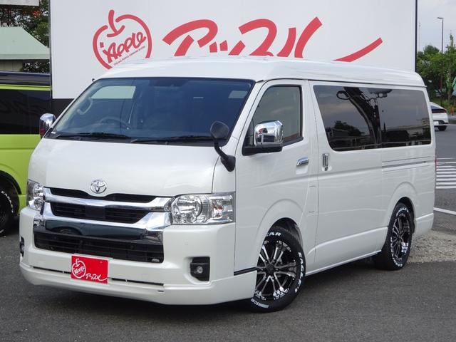 Toyota HIACE WAGON 2026 — фото автомобиля