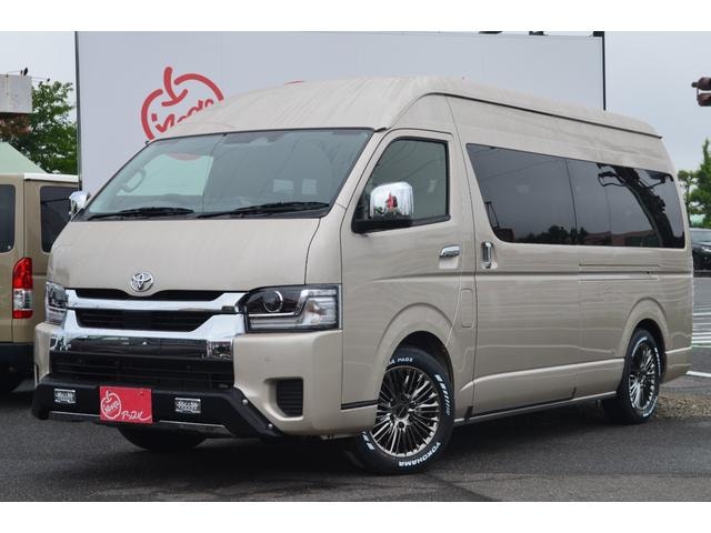 Toyota HIACE WAGON 2026 — фото автомобиля