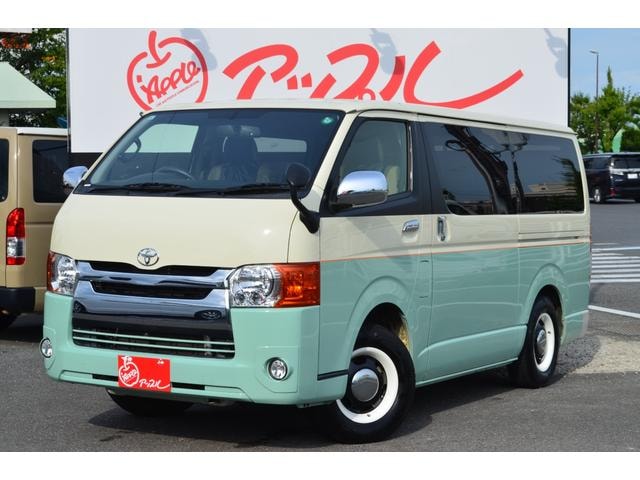 Toyota HIACE VAN 2018 — фото автомобиля 1