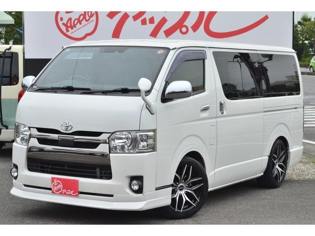 Toyota HIACE VAN 2020 — фото автомобиля