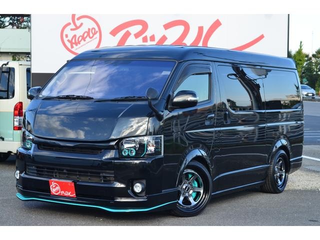 Toyota HIACE WAGON 2016 — фото автомобиля