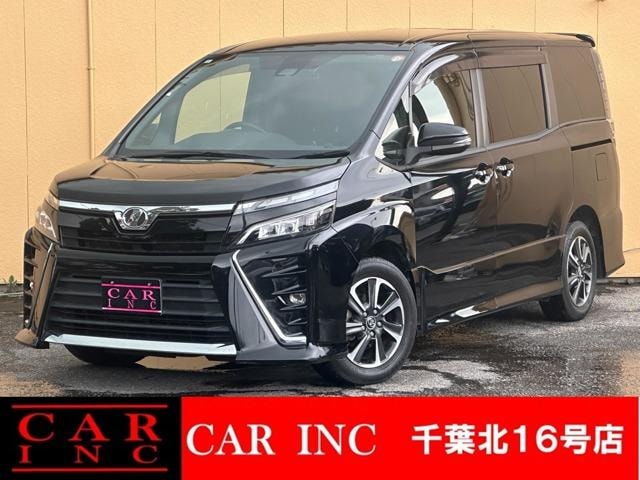 Toyota VOXY 2017 — фото автомобиля 1