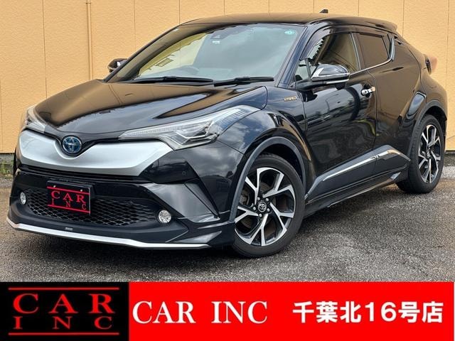 Toyota C-HR 2017 — фото автомобиля 1