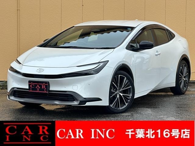 Toyota PRIUS 2023 — фото автомобиля 1