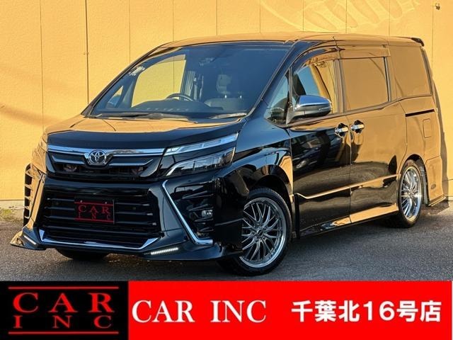 Toyota VOXY 2021 — фото автомобиля 1