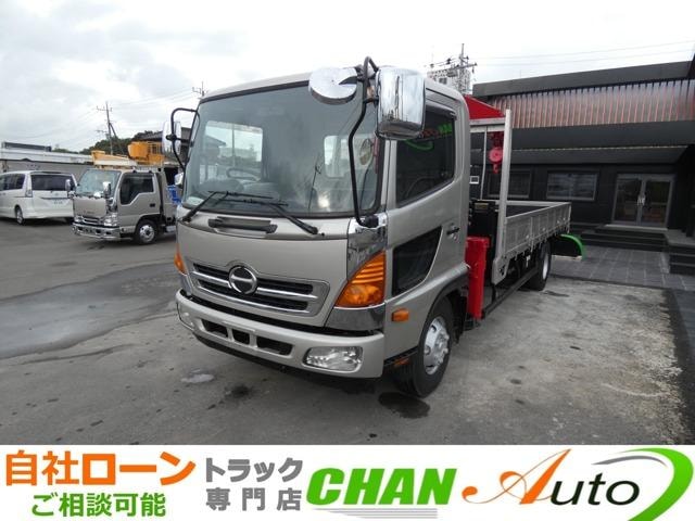 Hino RANGER 2013 — фото автомобиля 1