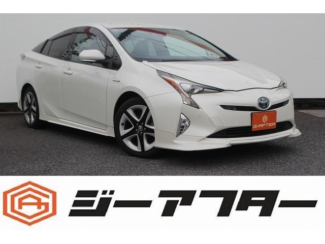 Toyota PRIUS 2017 — фото автомобиля 1