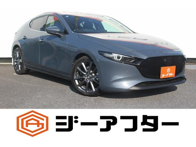 Mazda 3 FASTBACK 2019 — фото автомобиля 1