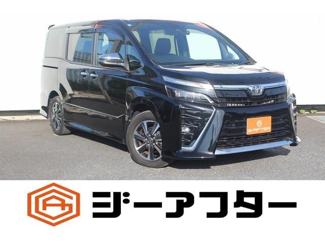 Toyota VOXY 2020 — фото автомобиля 1