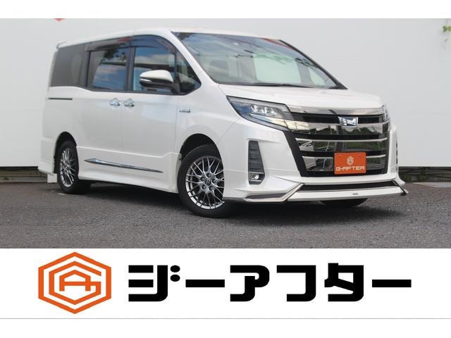Toyota NOAH 2018 — фото автомобиля 1