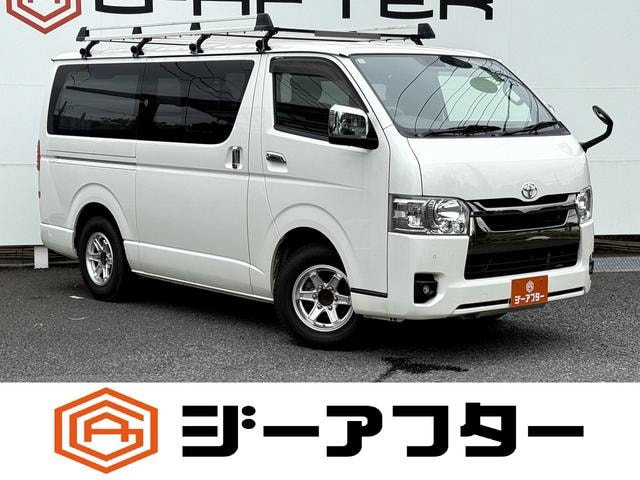 Toyota HIACE VAN 2023 — фото автомобиля 1