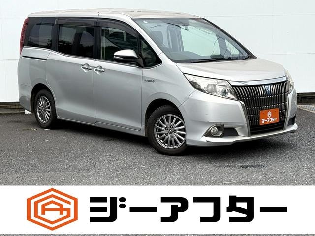 Toyota ESQUIRE 2015 — фото автомобиля 1