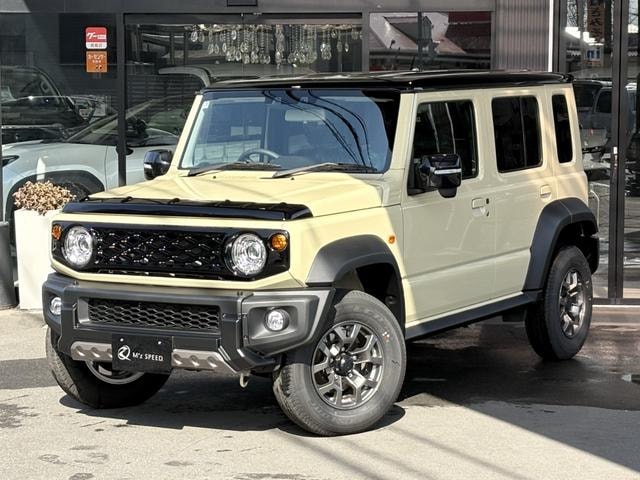 Suzuki JIMNY NOMADE 2025 — фото автомобиля 1