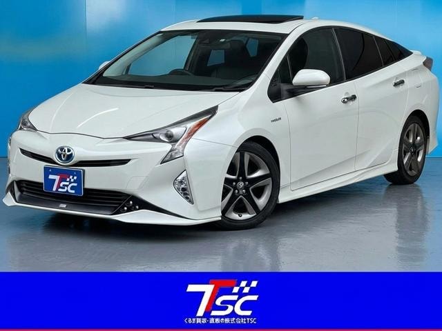 Toyota PRIUS 2016 — фото автомобиля
