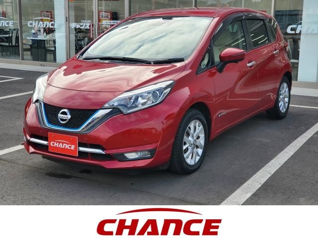 Nissan NOTE 2020 — фото автомобиля 1