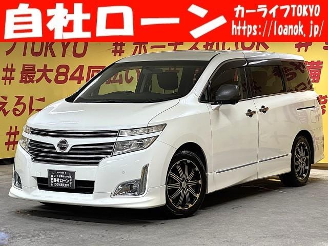 Nissan ELGRAND 2010 — фото автомобиля 1
