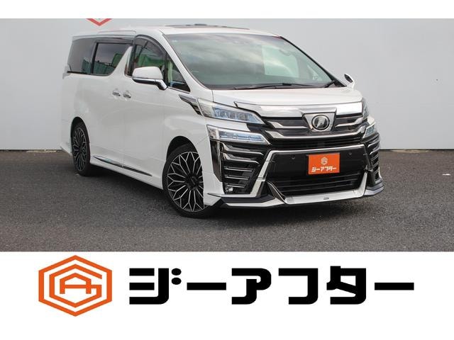Toyota VELLFIRE 2018 — фото автомобиля 1