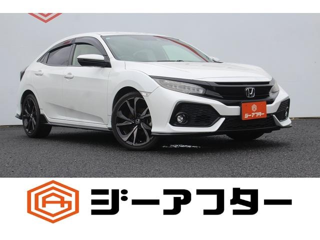 Honda CIVIC 2018 — фото автомобиля 1