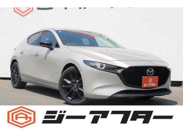 Mazda 3 FASTBACK 2024 — фото автомобиля 1