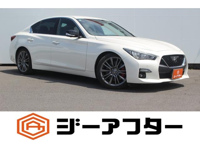 Nissan SKYLINE 2020 — фото автомобиля
