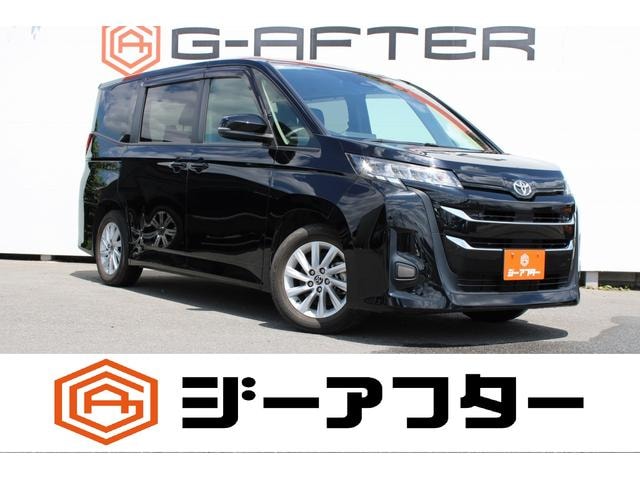 Toyota NOAH 2022 — фото автомобиля 1
