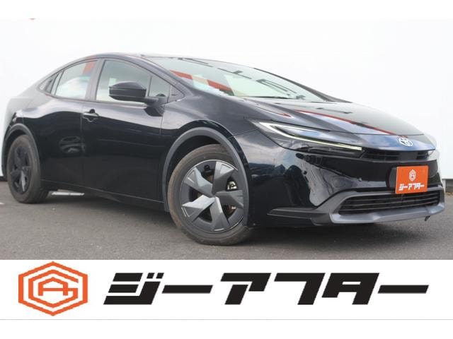 Toyota PRIUS 2023 — фото автомобиля 1