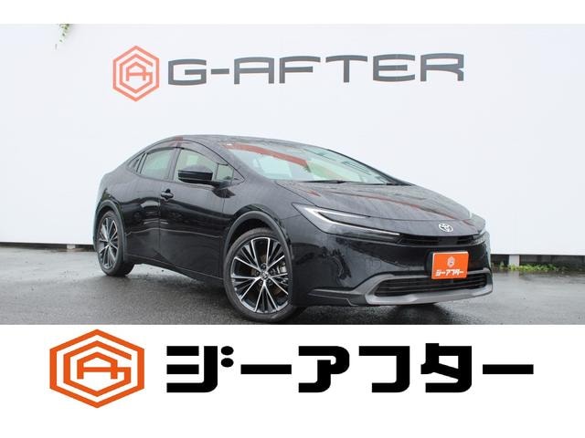 Toyota PRIUS 2024 — фото автомобиля 1