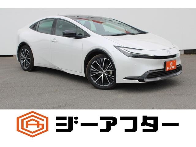 Toyota PRIUS 2025 — фото автомобиля 1