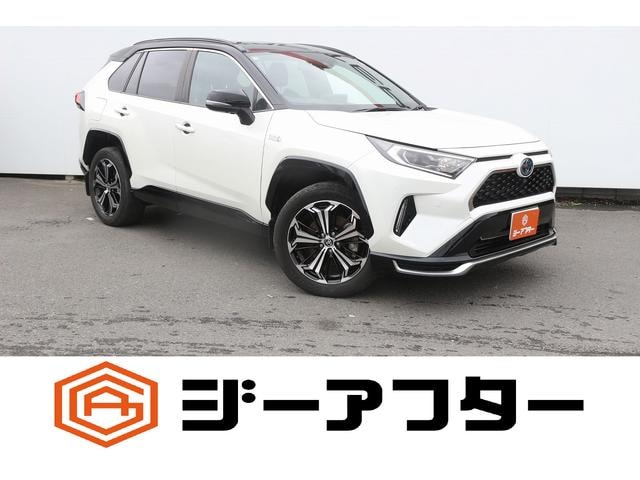 Toyota RAV4 PHV 2021 — фото автомобиля 1