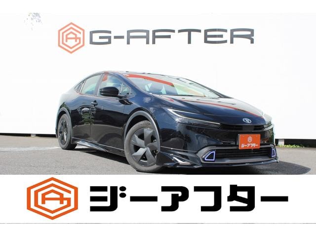 Toyota PRIUS 2023 — фото автомобиля 1
