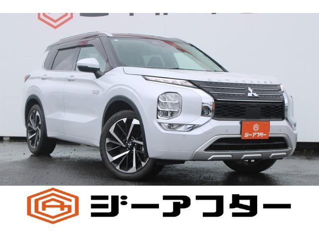 Mitsubishi OUTLANDER PHEV 2022 — фото автомобиля 1