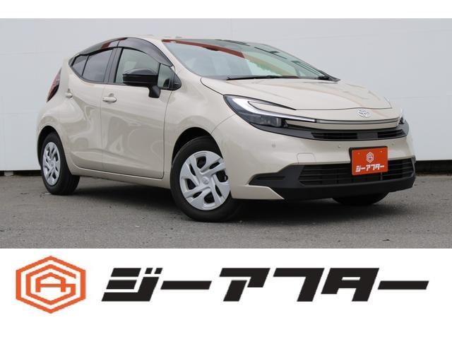 Toyota AQUA 2026 — фото автомобиля 1