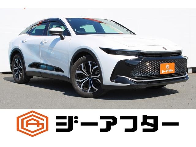 Toyota CROWN CROSSOVER 2023 — фото автомобиля 1