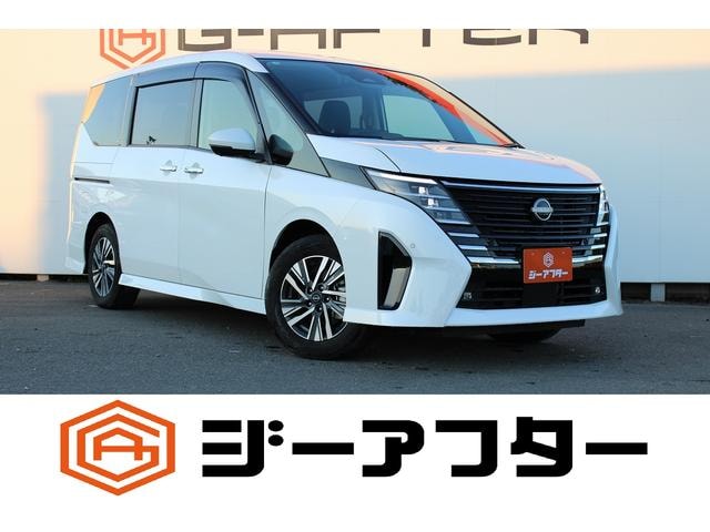 Nissan SERENA 2025 — фото автомобиля 1