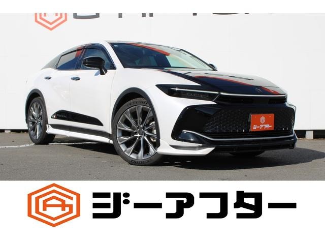 Toyota CROWN CROSSOVER 2023 — фото автомобиля 1