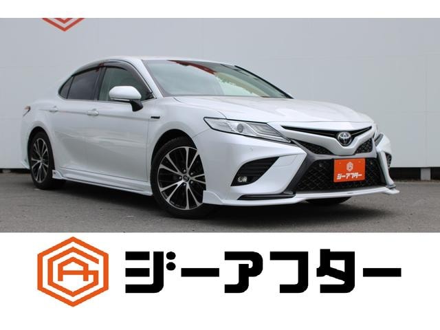 Toyota CAMRY 2019 — фото автомобиля 1