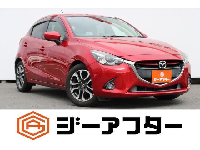 Mazda DEMIO 2015 — фото автомобиля 1