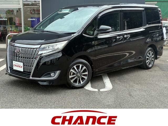 Toyota ESQUIRE 2018 — фото автомобиля 1